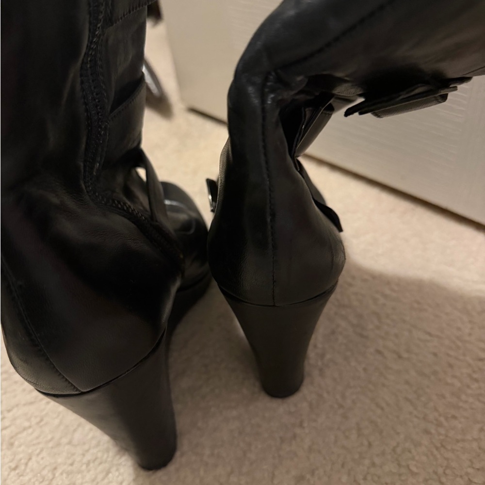 Chic Black Ankle Booties